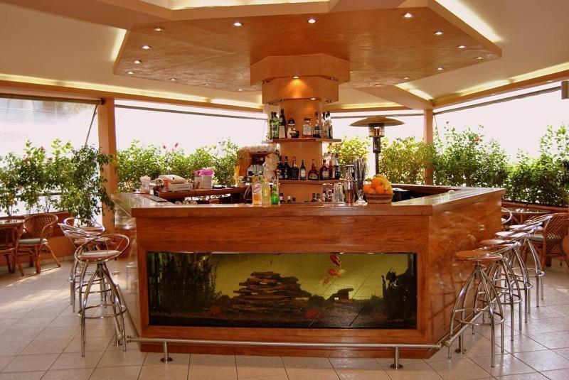 Athens Moka Hotel Экстерьер фото